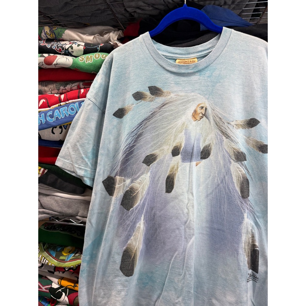 Vintage 2000 The Mountain Frank Howell Native American Feather T-Shirt XXL Blue